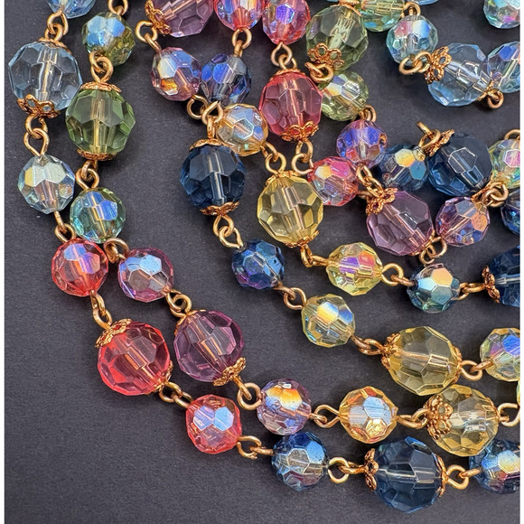 Vintage Joan Rivers Necklace Aurora Borealis Acrylic Crystal Beaded Gold Tone - Picture 3 of 7